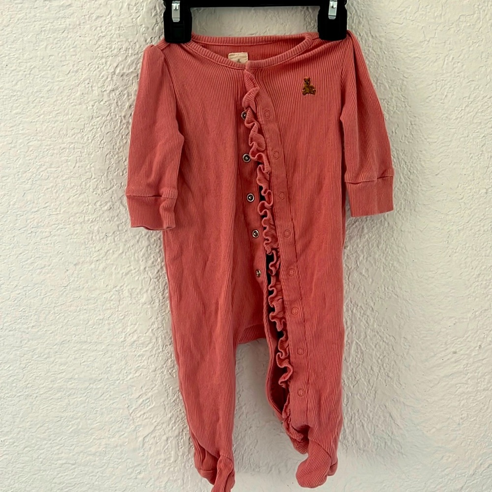 Gap onsie